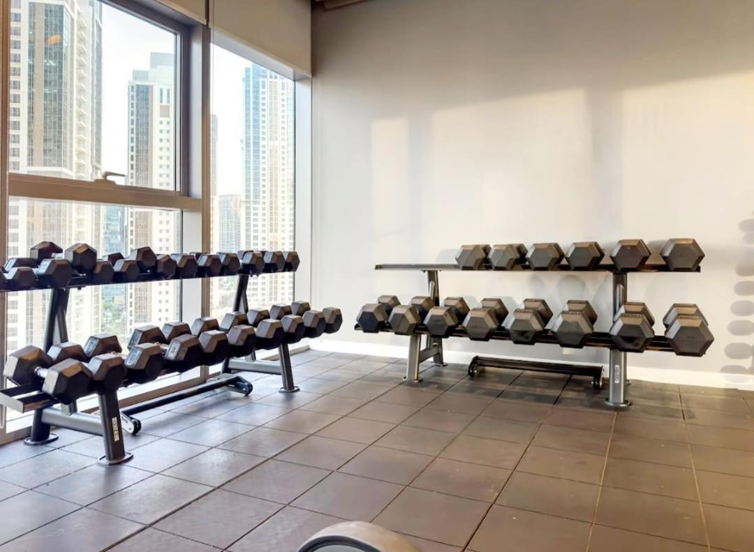 Apartment Stylish 2br In 5 Star With Burj Khalifa Views *