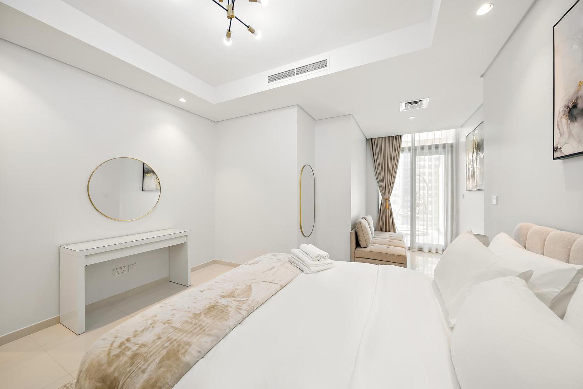 Stylish 2Br Apt In 5 Star Hotel With Burj Khalifa Views Dubai